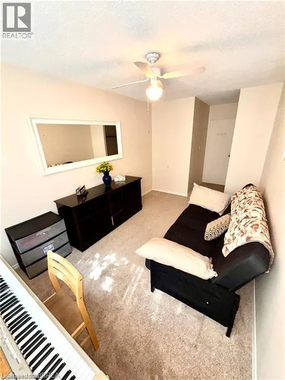 36 HAYHURST Road Unit# 160, #160