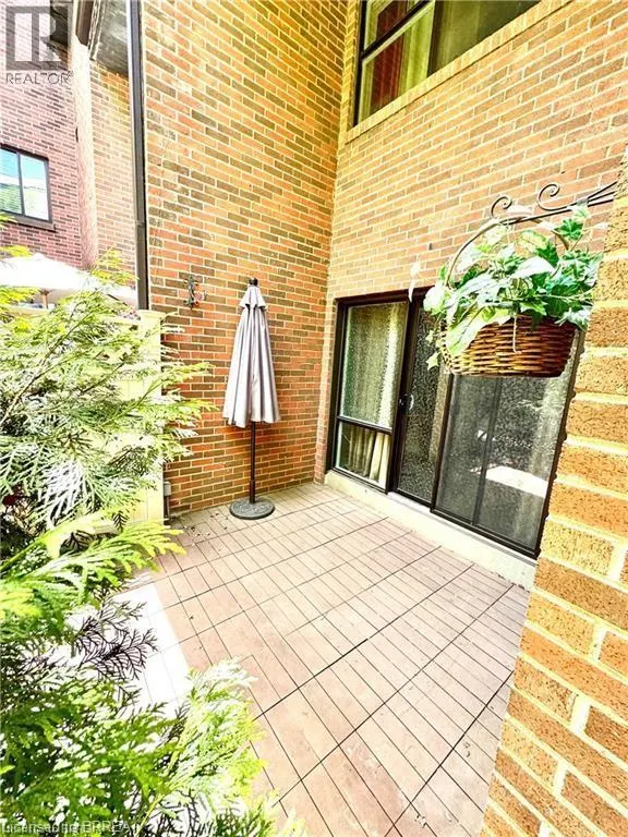 36 HAYHURST Road Unit# 160, #160