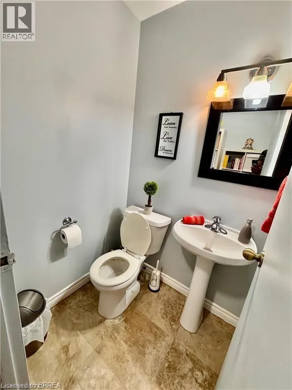 36 HAYHURST Road Unit# 160, #160