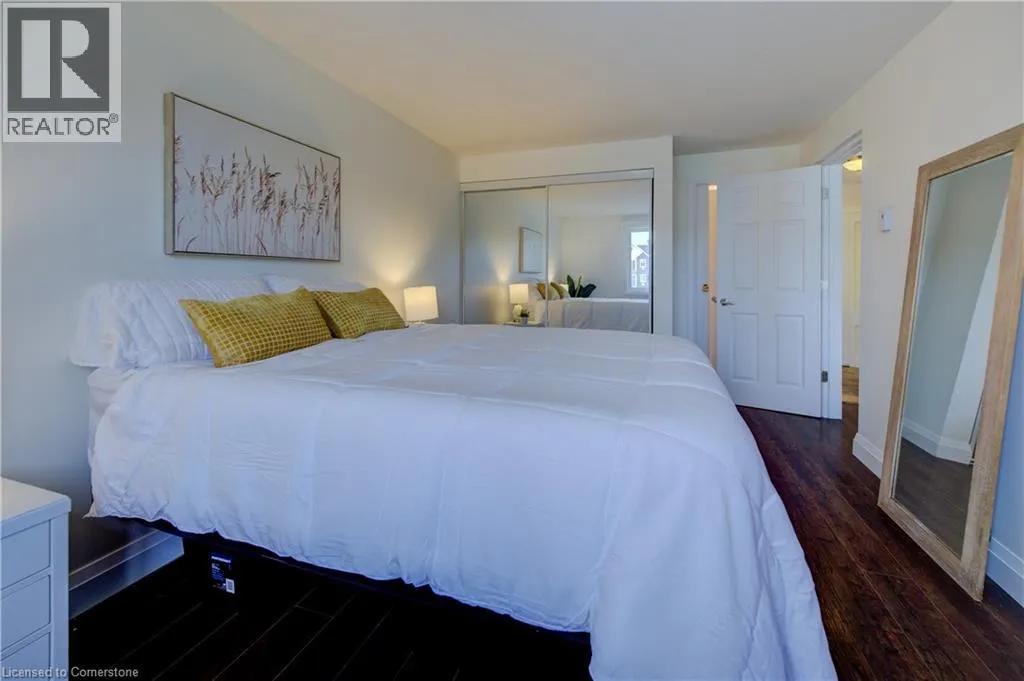 271 EIWO Court Unit# 208, #208