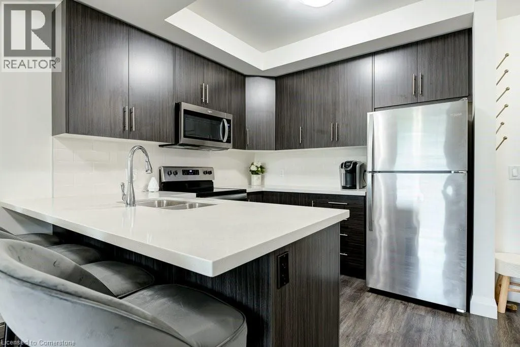 30 HAMILTON Street S Unit# 407, #407