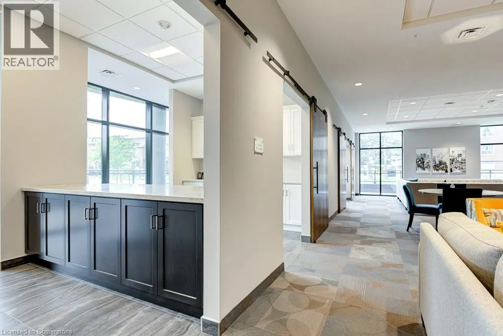 30 HAMILTON Street S Unit# 407, #407