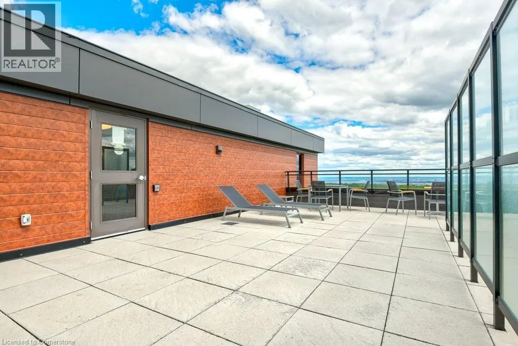 30 HAMILTON Street S Unit# 407, #407