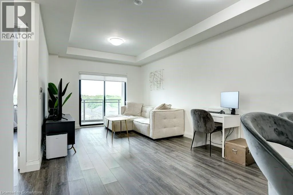 30 HAMILTON Street S Unit# 407, #407