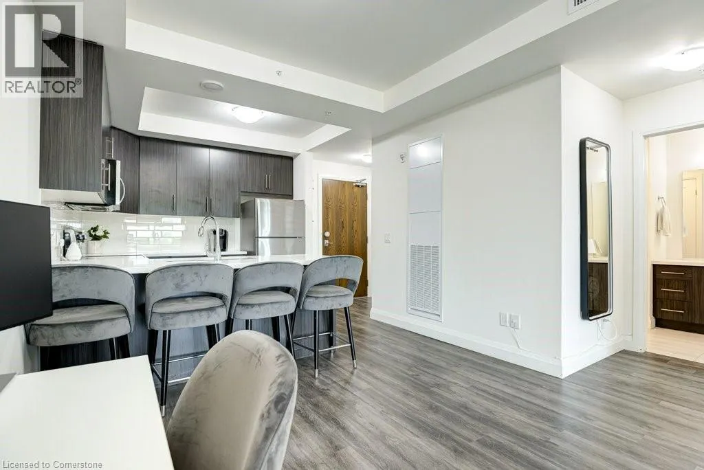 30 HAMILTON Street S Unit# 407, #407
