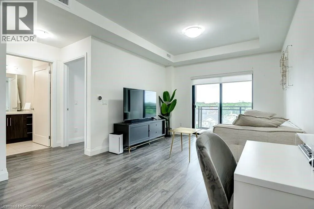 30 HAMILTON Street S Unit# 407, #407
