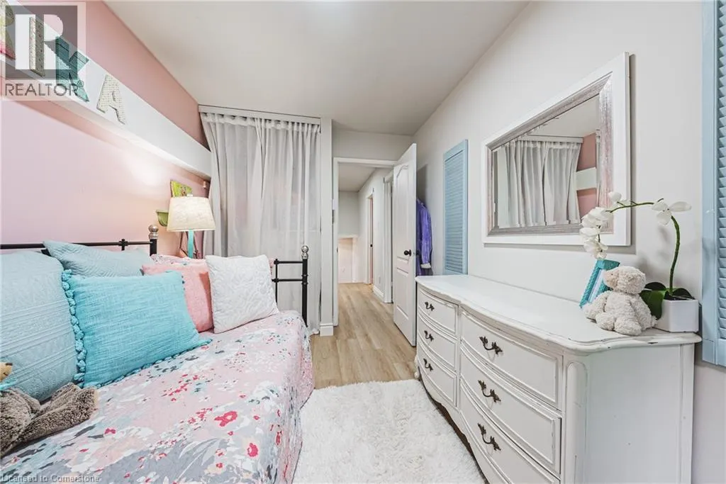 1419 ESTER Drive