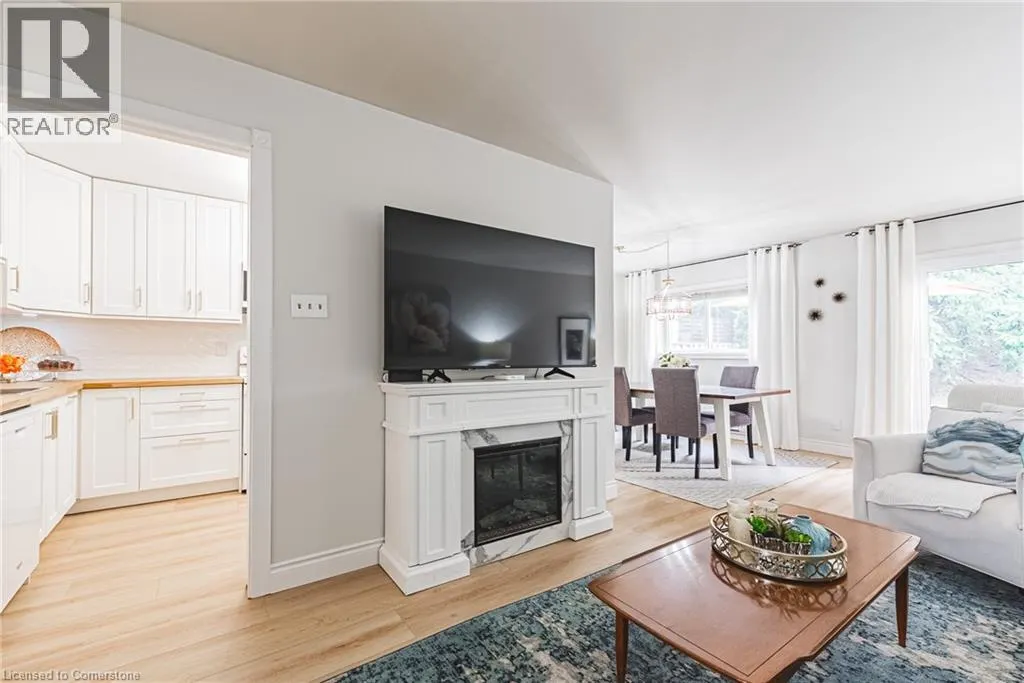 1419 ESTER Drive
