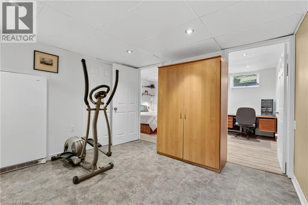 1238 LAKESHORE Road