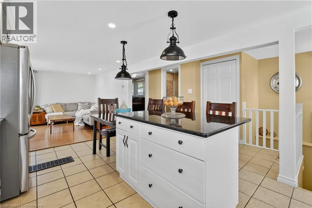 1238 LAKESHORE Road