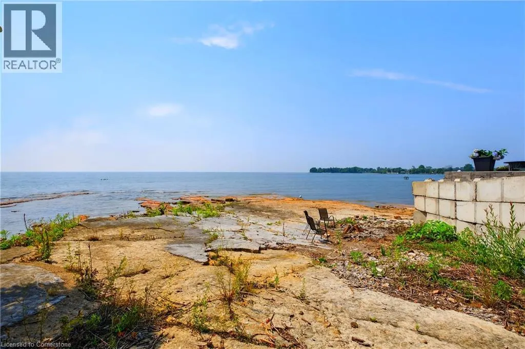 1238 LAKESHORE Road