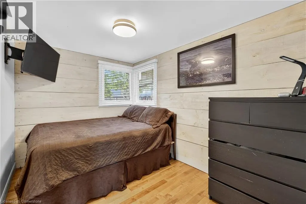 1238 LAKESHORE Road