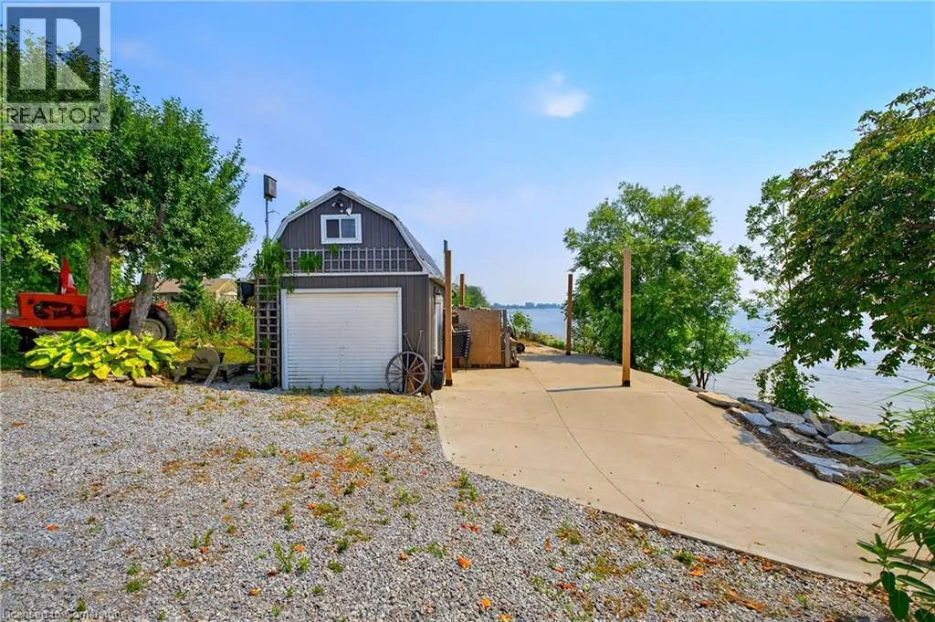 1238 LAKESHORE Road