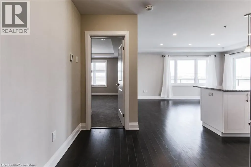 245 S GREY SILO Road Unit# 406, #406