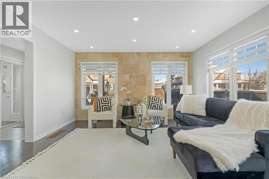 897 FARMSTEAD Drive