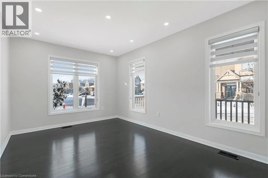 897 FARMSTEAD Drive