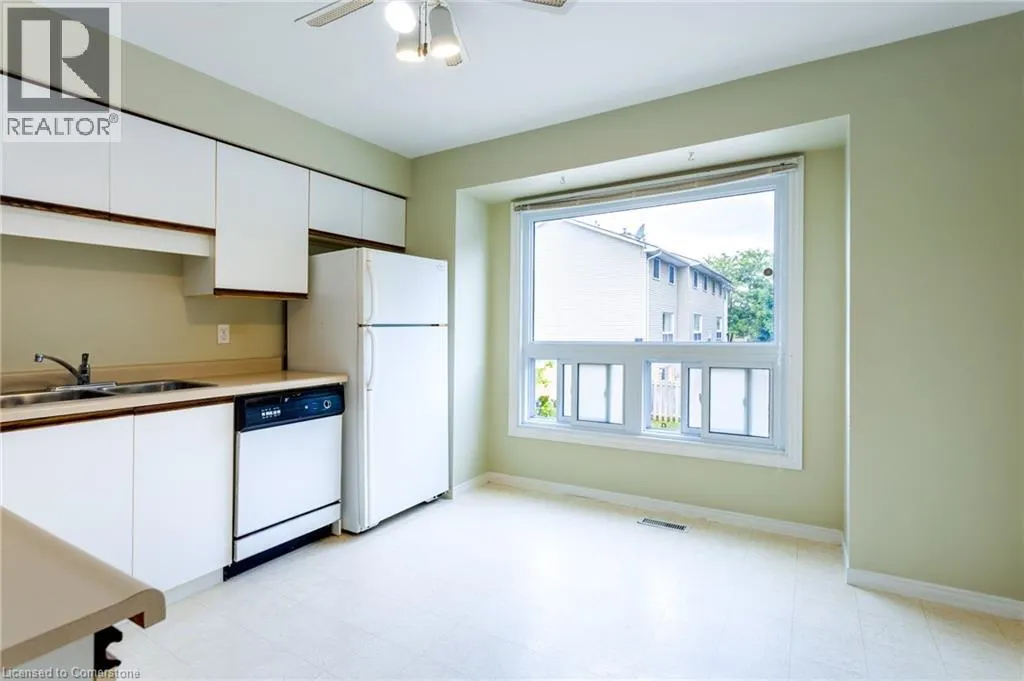 1990 WAVELL Street Unit# 25, #25