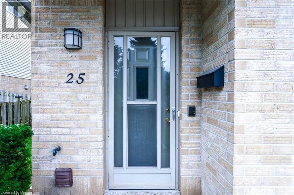 1990 WAVELL Street Unit# 25, #25