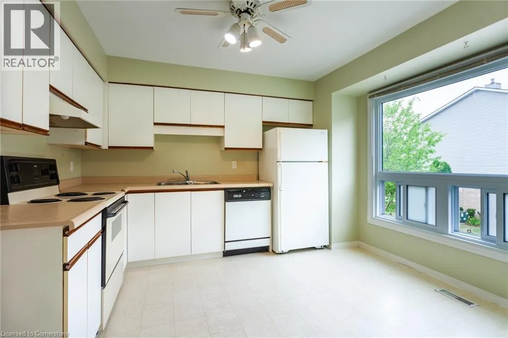 1990 WAVELL Street Unit# 25, #25