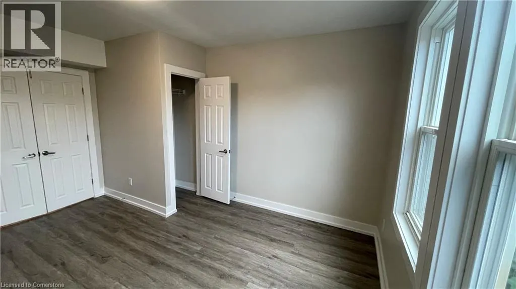 1544 KING Street E Unit# 303, #303