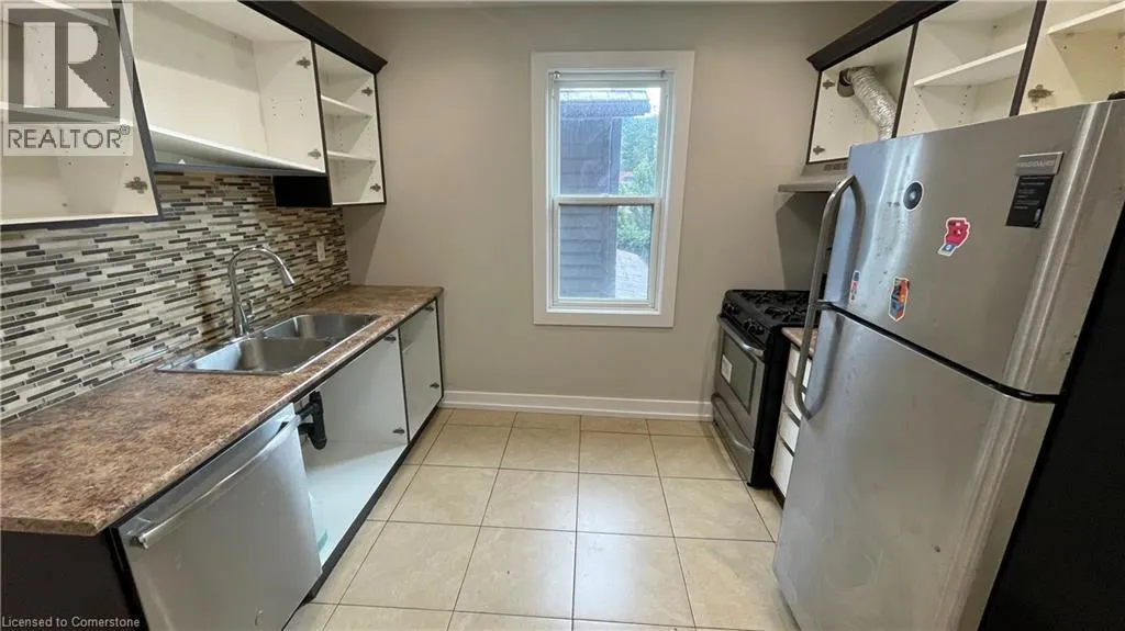 1544 KING Street E Unit# 303, #303