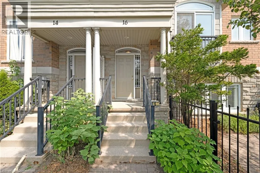 16 BRUCE Street