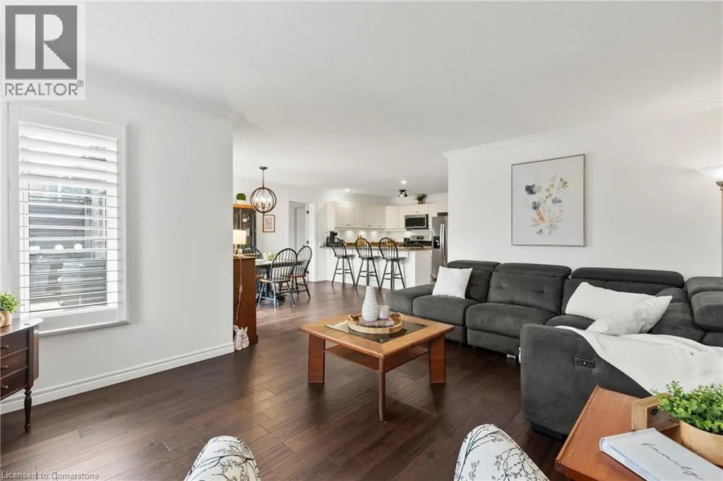 3923 SUNSET Lane