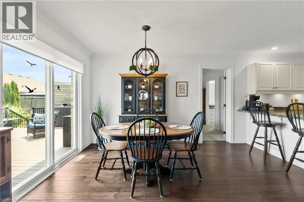 3923 SUNSET Lane