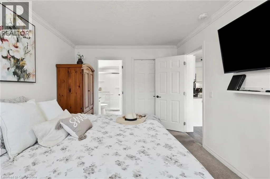 3923 SUNSET Lane