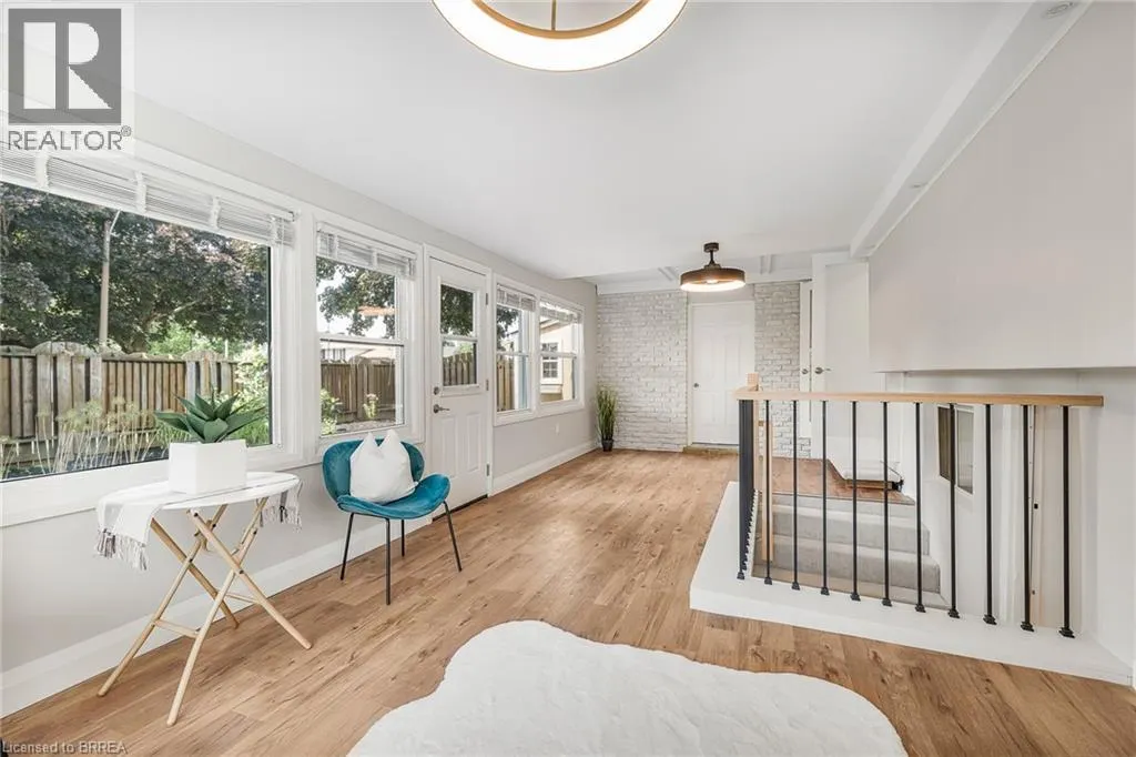94 APPLEFORD Road