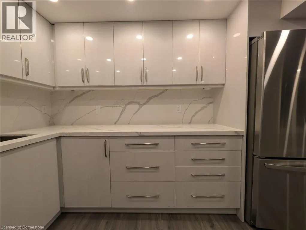 65 IRWIN Avenue Unit# Basement, #Basement