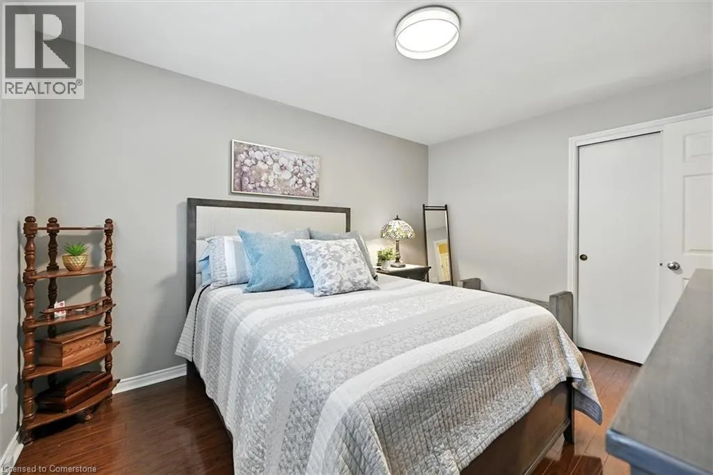 5937 SAINT ANTHONY Crescent
