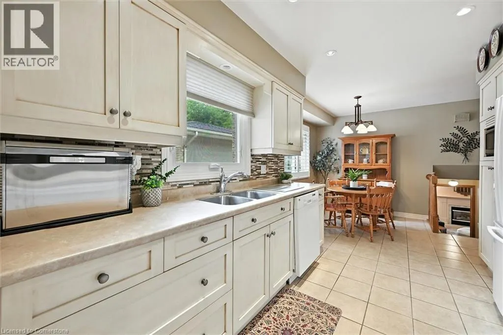 5937 SAINT ANTHONY Crescent