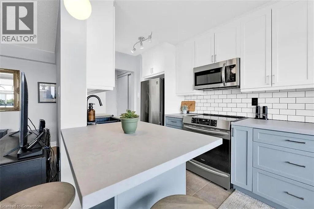 6390 HUGGINS Street Unit# 708, #708
