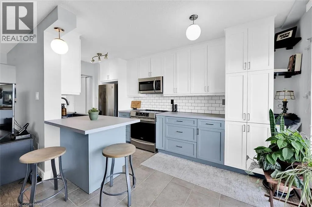 6390 HUGGINS Street Unit# 708, #708