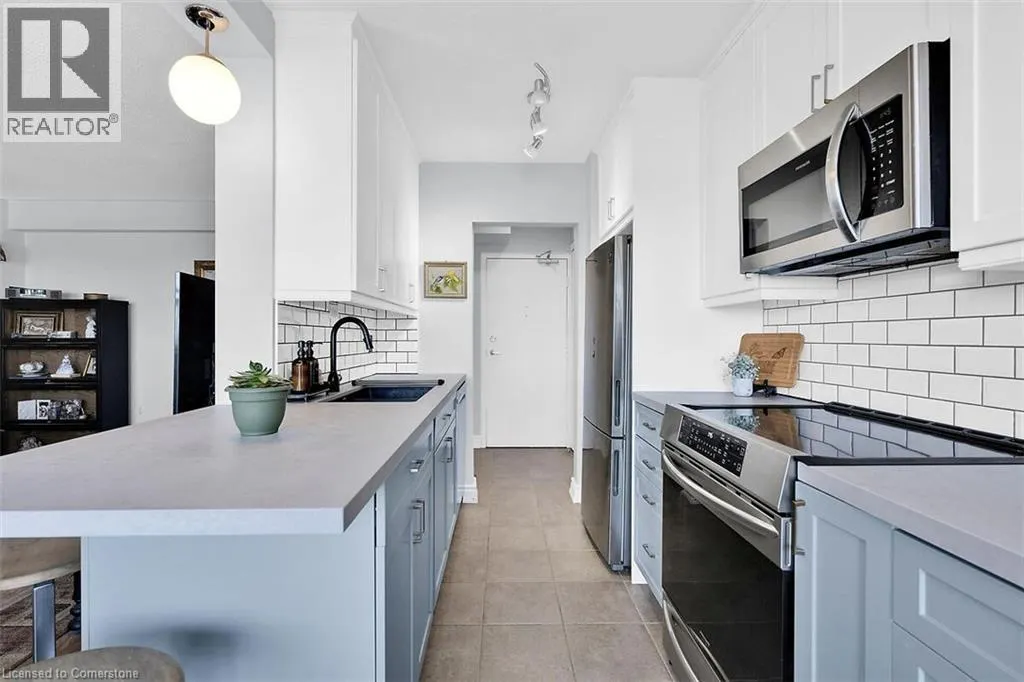 6390 HUGGINS Street Unit# 708, #708