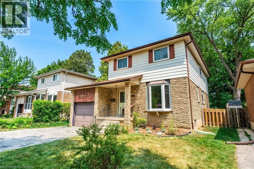 3084 PARKGATE Crescent