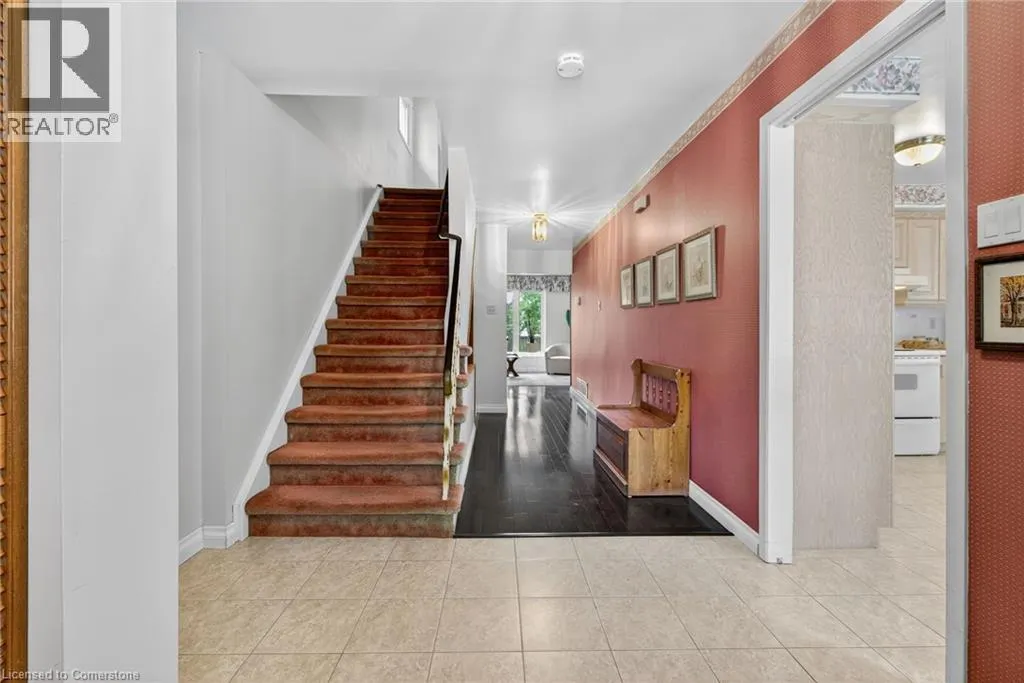 3084 PARKGATE Crescent