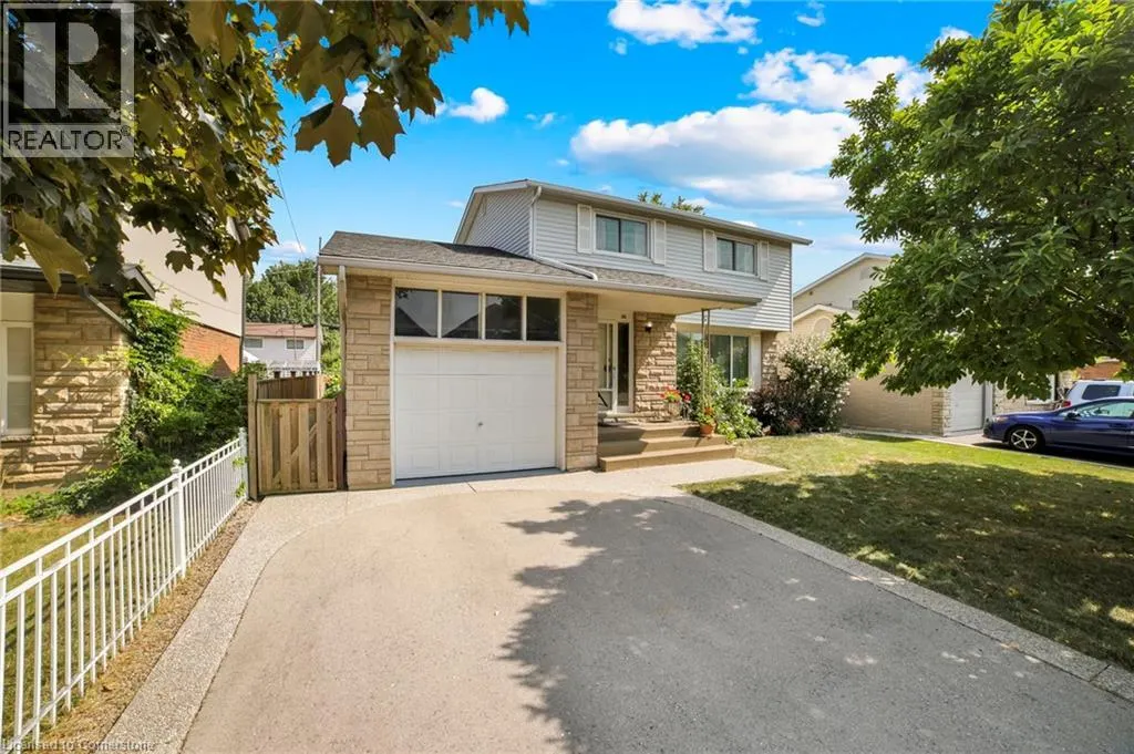 26 CLIFTON DOWNS Road