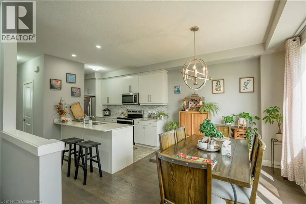 2070 MEADOWGATE BLVD Unit# 104, #104