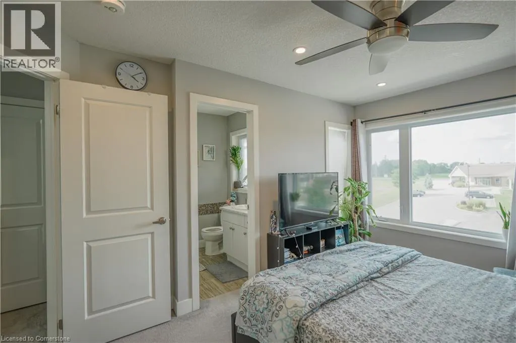 2070 MEADOWGATE BLVD Unit# 104, #104
