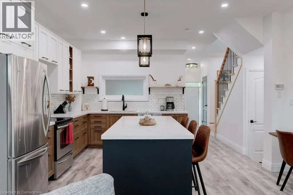 79 BROWVIEW Drive