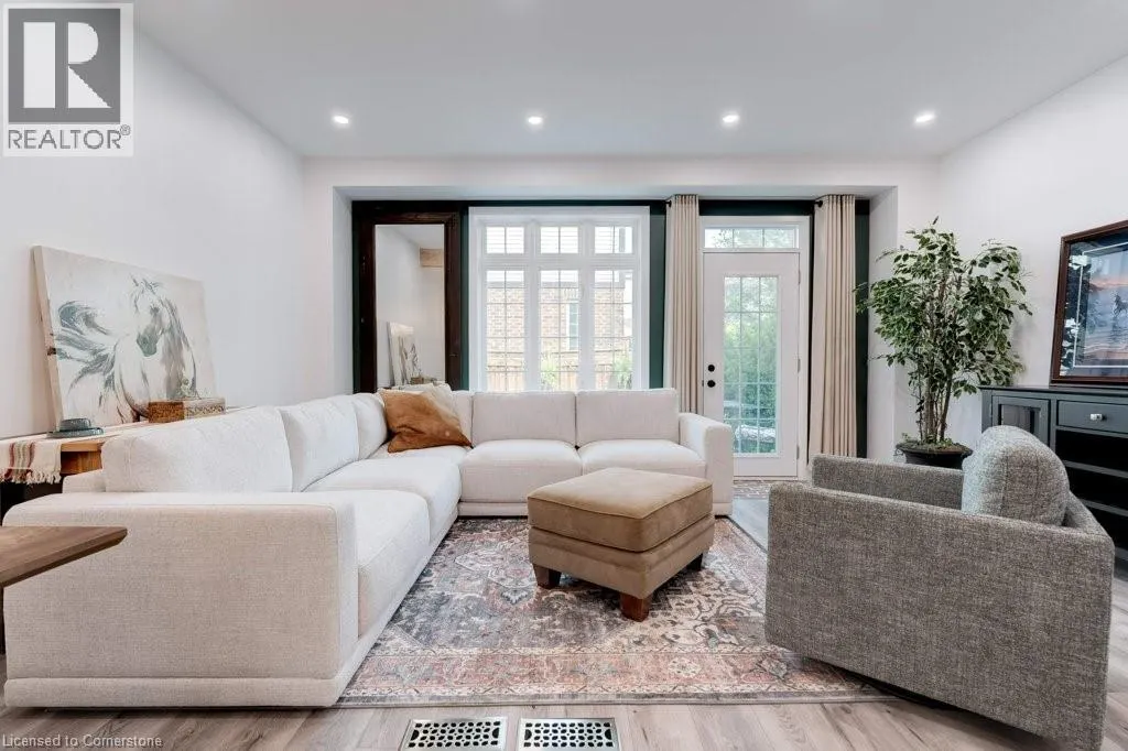 79 BROWVIEW Drive