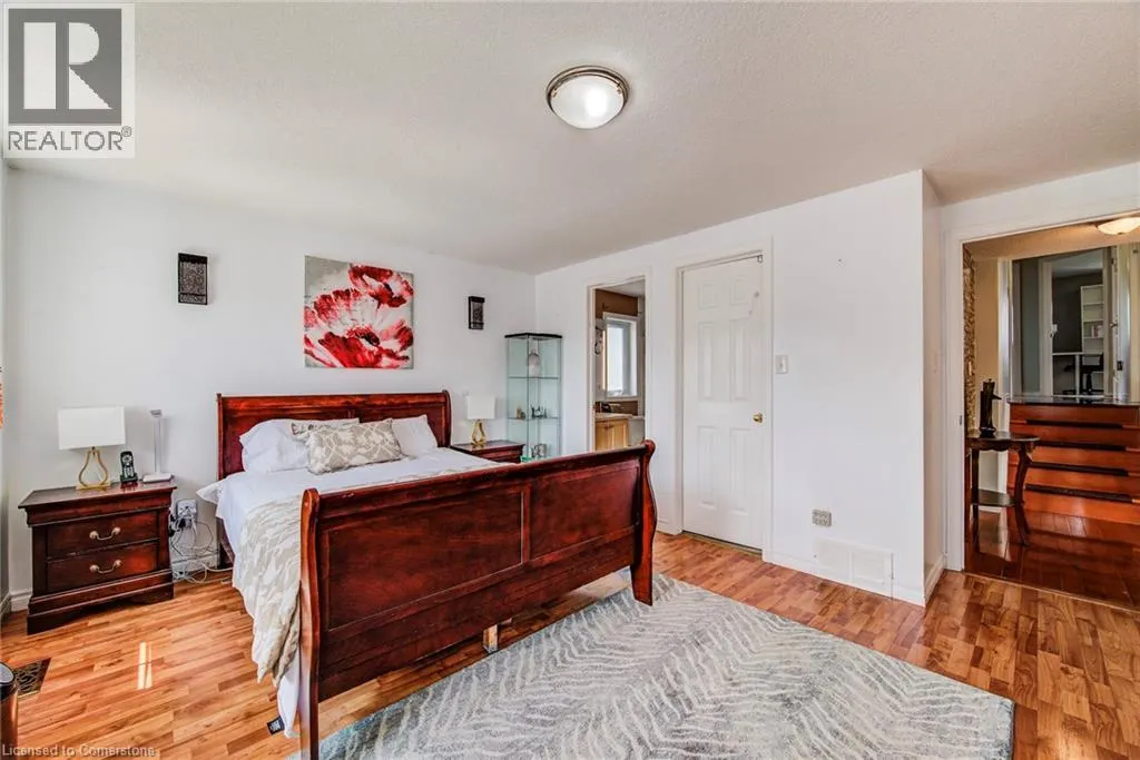 160 HIDDEN CREEK Drive