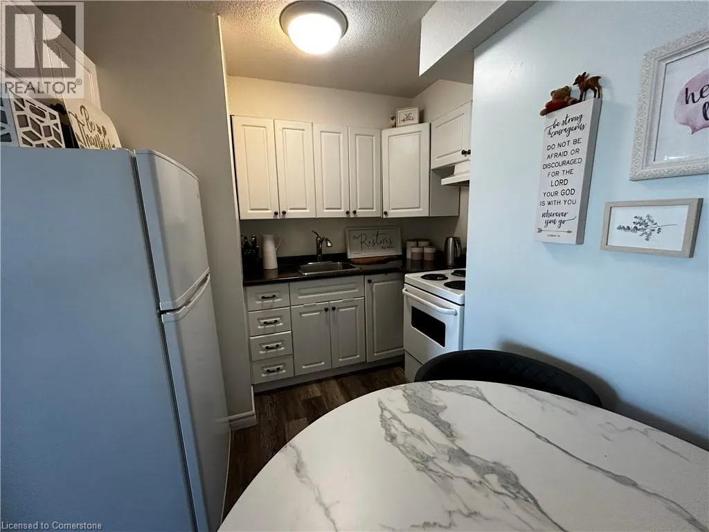 64 BENTON Street Unit# 704, #704
