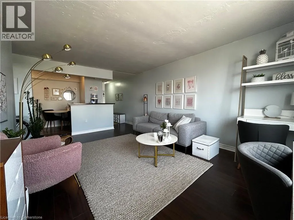 64 BENTON Street Unit# 704, #704