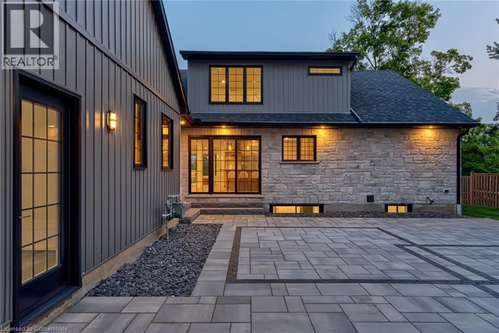 18 NORTHSIDE Drive