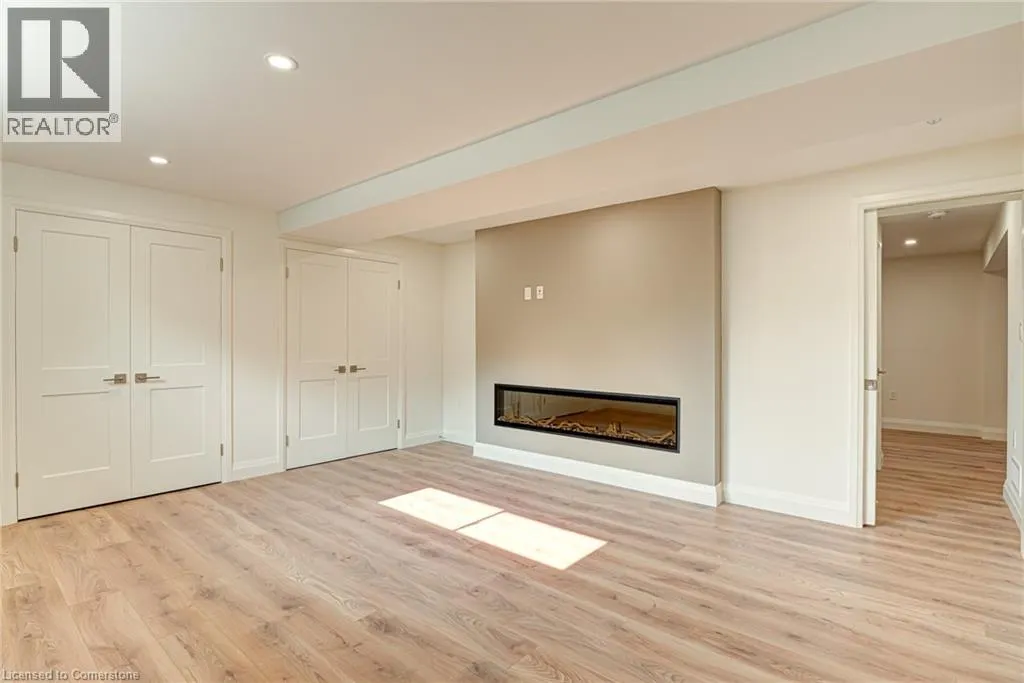 18 NORTHSIDE Drive