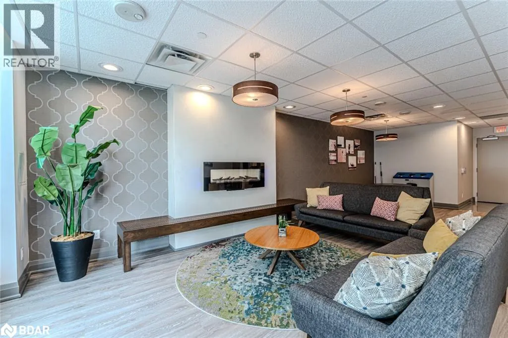 111 WORSLEY STREET Unit# 511, #511