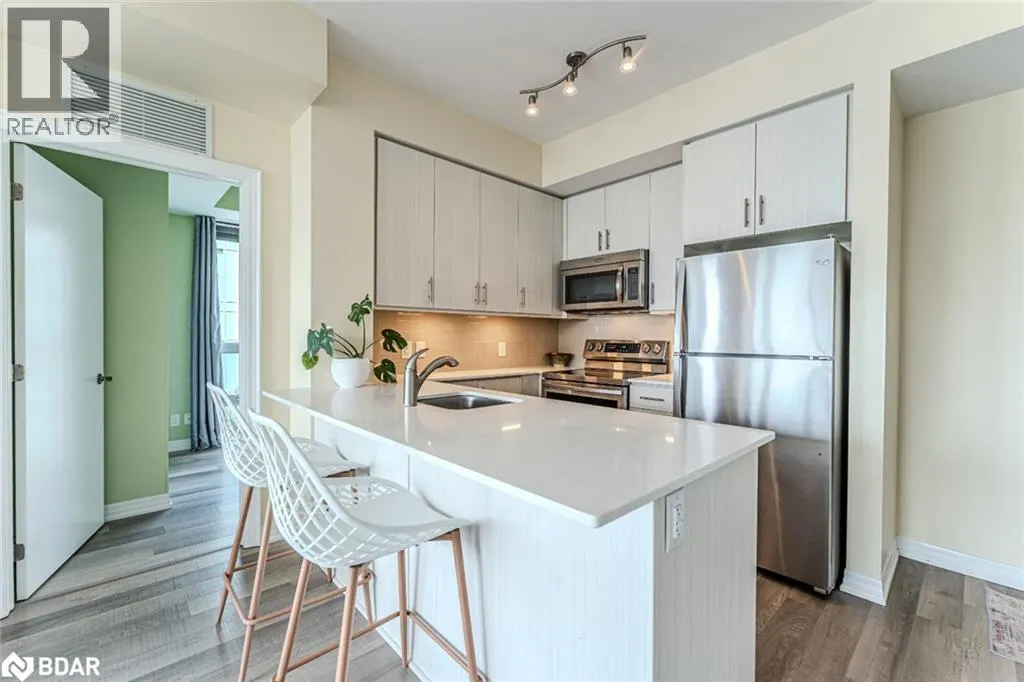 111 WORSLEY STREET Unit# 511, #511